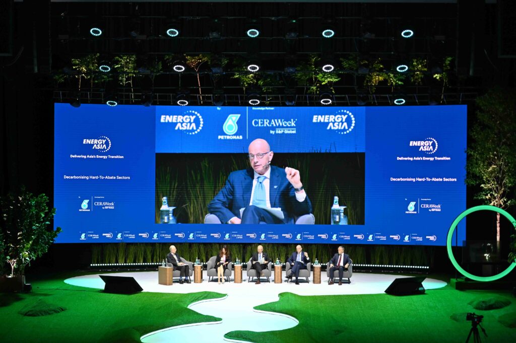 12. Decarbonising Hard-to-Abate Sectors-4